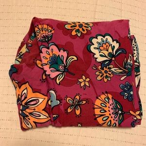 EUC Lularoe Leggings Size TC2